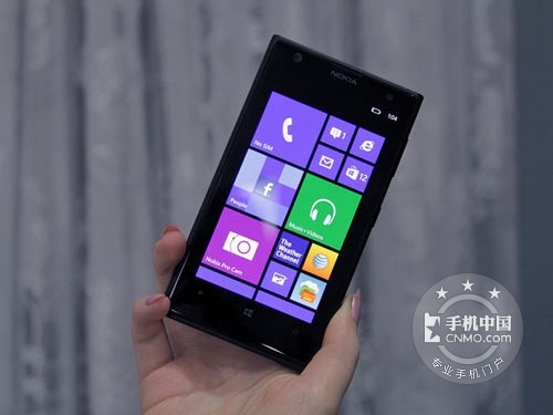 4100��3����� Lumia 1020�����𺳿��� 