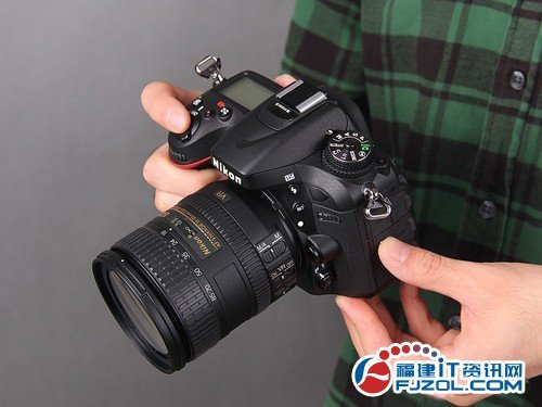 高像素高分辨率尼康D7100相机仅7326_数码