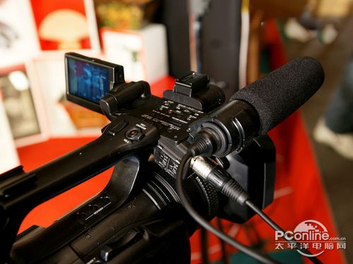 12秒慢镜头拍摄 索尼HVR-Z5C专业摄像机_数