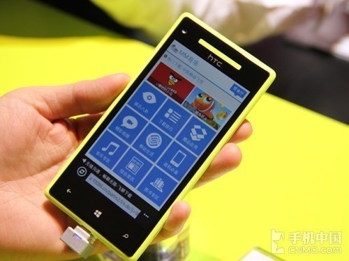 HTC 8X将获Windows Phone Blue系统升级|HT