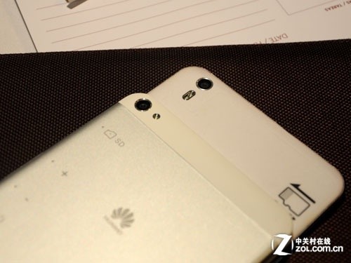 7Ӣ�����˫�� ��Ϊ��ҫX1�Աȿ��ɴ��� 