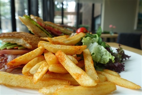 内置弹出式EVF索尼黑卡RX100III评测(5)