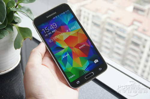 三星GALAXY S5评测外观