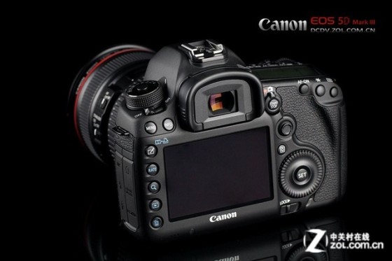 佳能 5D Mark III 背面图