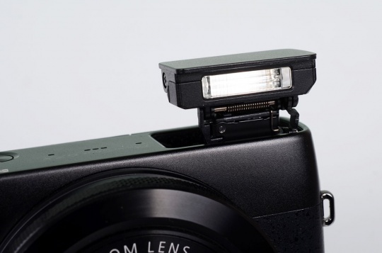 无反相机劲敌出现佳能G7X便携相机评测(3)