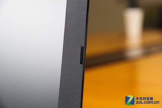 FX7600P交火 华硕VM590Z APU影音本评测