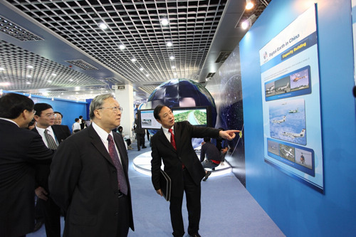 �Ƽ�ʱ��_ͼ�ģ�������������ֵ�������Ӧ��չ��