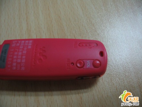 MP3�г���������������ƷE003���۰�Ԫ