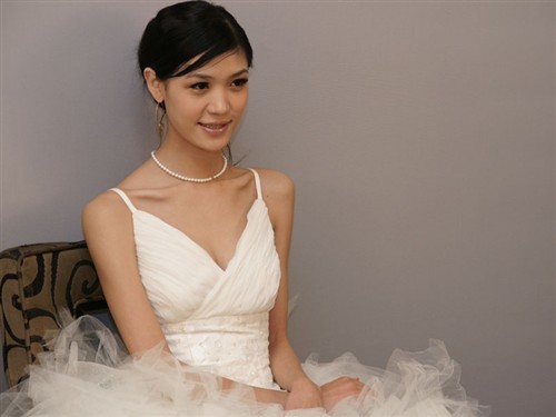 ����Ѳչ��4�֦���Ӱ����:����վ����