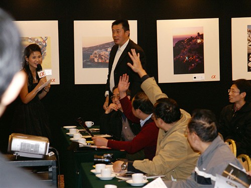 ����Ѳչ��4�֦���Ӱ����:����վ����