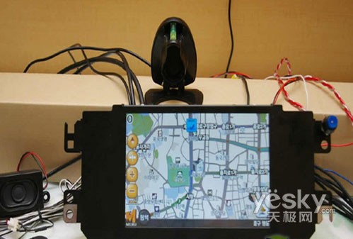 ���ú�ϻ�ӣ������Ƴ��¿�7��GPS�豸