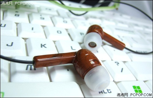 力仕普罗耳机的音乐诉愿