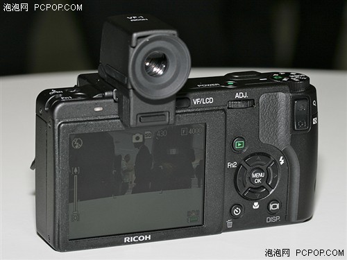 最牛广角专业机 理光GX200骤降400元_