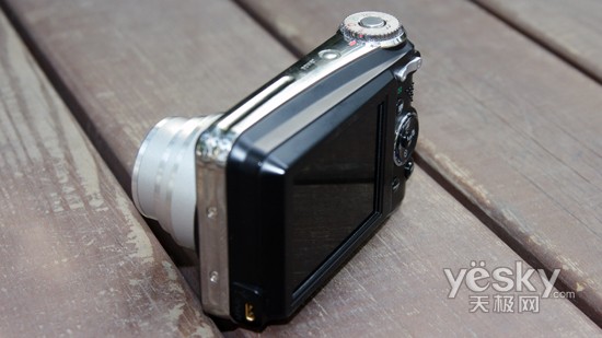 Цифровая камера Sanyo GE S1415 1200 CCD Цифровая камера Sanyo GE S1415 1200 CCD