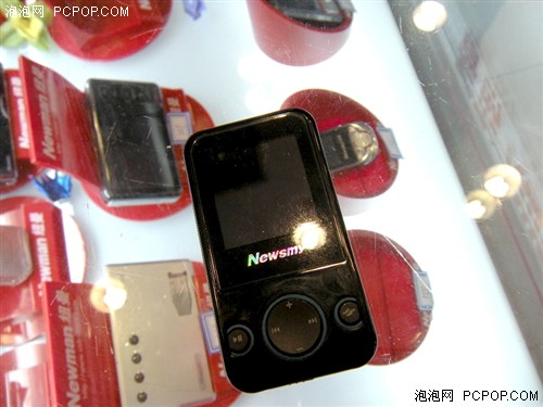 2GB仅199元!纽曼影音王M526火热上市