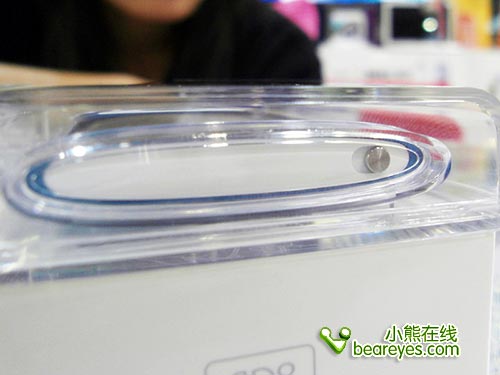 行水大战8GB版iPodnano4最低999元