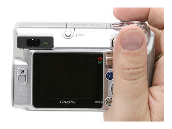 ����鿴����ʿFinePix E550 Zoom ��һ��������ͼ