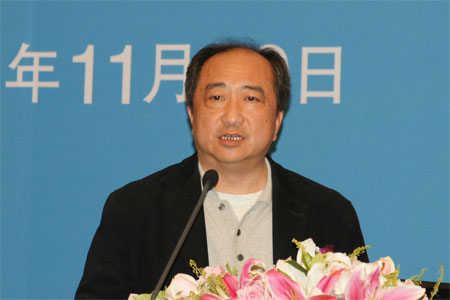 科技时代_图文：中国家用电器协会副秘书长陈钢致辞