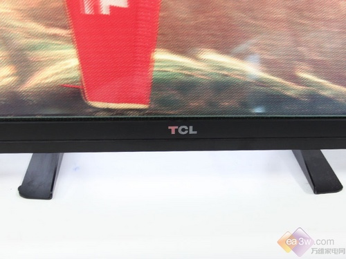 首发价18万TCL裸眼3D立体TV亮相国美