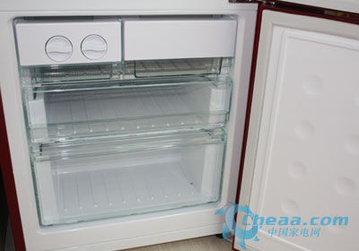 ��ɫ��ľ��ӡ��������Ȼ���ʱ�������