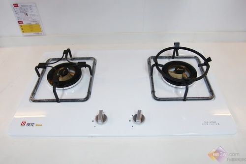 纯色诱惑 樱花典雅白色烟机灶具组合_家电