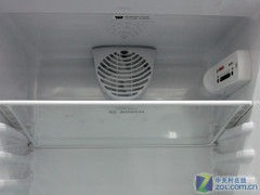 节能两门精品博世254L冰箱现3525元