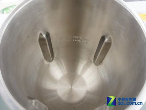 中老年人最爱苏泊尔豆浆机现售430元