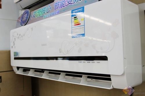 省空间高效率格兰仕2P壁挂空调暴降