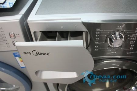 拥有四大核心技术美的变频洗干一体机