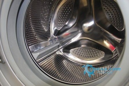 分类洗涤呵护爱衣美的滚筒洗衣机促销