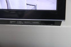 优异性能表现夏普52寸高端智能3D电视