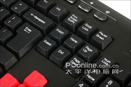键盘布局采用了美式标准104按键设计,其中回车键为倒"l"式设计.