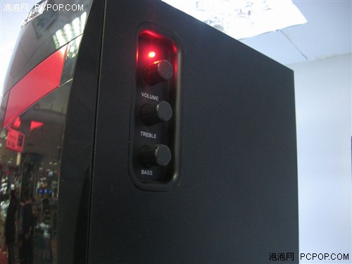 红黑金刚威猛设计现代HY-230音箱198元