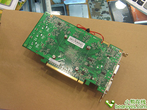 跳超700/2000高频极品9600GT显卡888