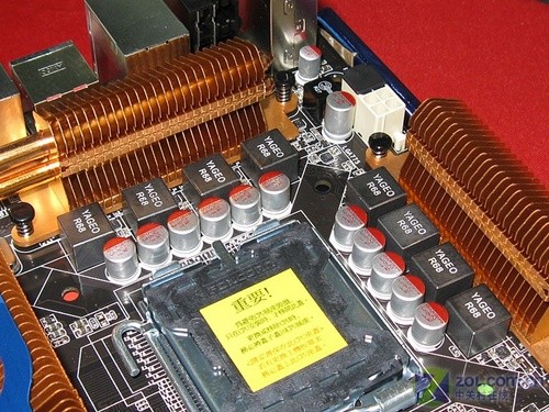�ȹ�ȫ��̬��˶3PCIE���P45����1515Ԫ