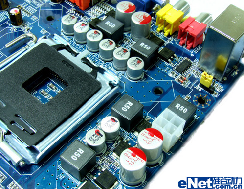 �ӹ�945GC˫����ǿATX���˫��G31