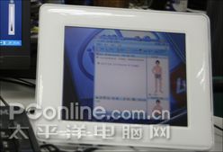 迷你显示器!三星数码相框SPF-83M惊艳评测