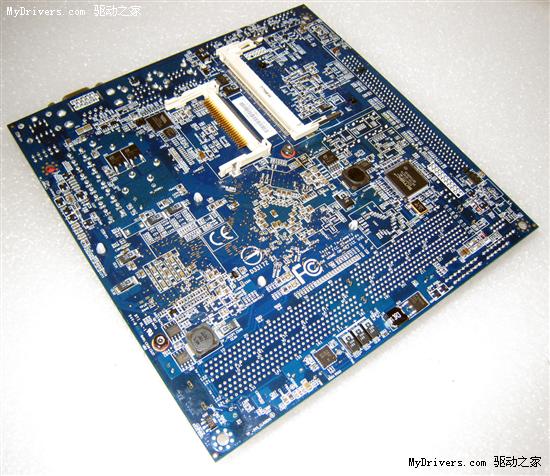 Intel˫��Atom�Ծ�VIANano����ʵ��