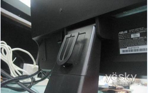 喜迎黄金周华硕22宽晶品VW221D劲爆1299元