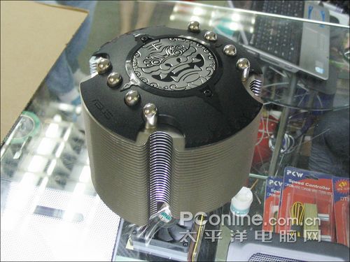 8mm纯铜热管!华硕顶级散热器狮子王到