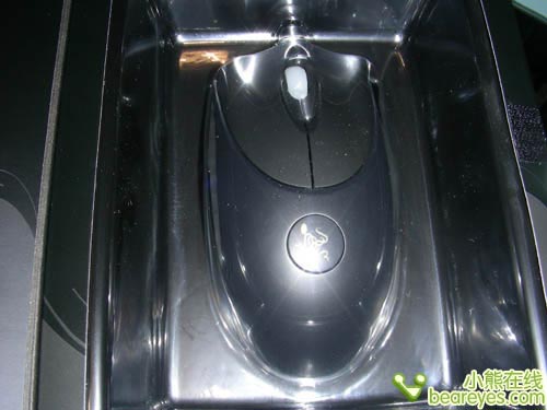 促销无限好?Razer铜斑蛇降价还送礼