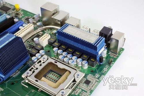�����ڴ湩����ƣ��߲ʺ�ս��X58�µ�����