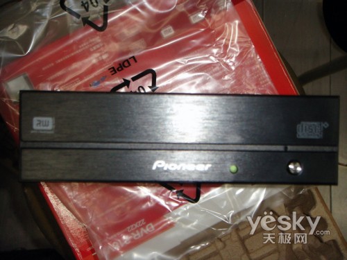 先锋光驱新品DVR-218VXL新光雕新体验