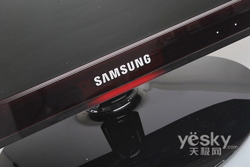 三星P1950显示器 国庆期间搞活动送喜洋洋_硬