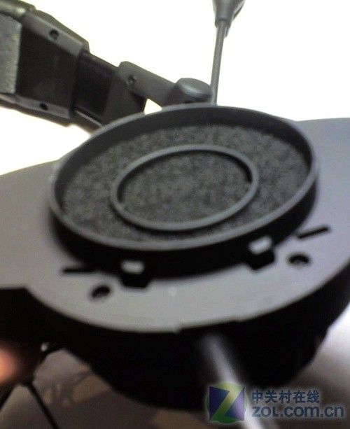 超牛网友用顶级游戏耳机配SONY耳套_硬件