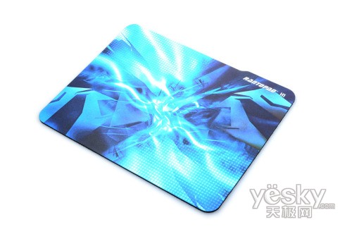 岁末再推新品 镭拓丝滑H1鼠标垫图赏_硬件