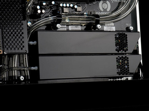 DIY没有不可能 超强油冷机箱横空出世_硬件