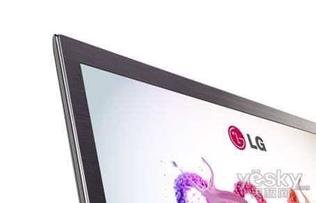 白色圣诞的完美搭档 香槟E90共享欢乐时光_硬