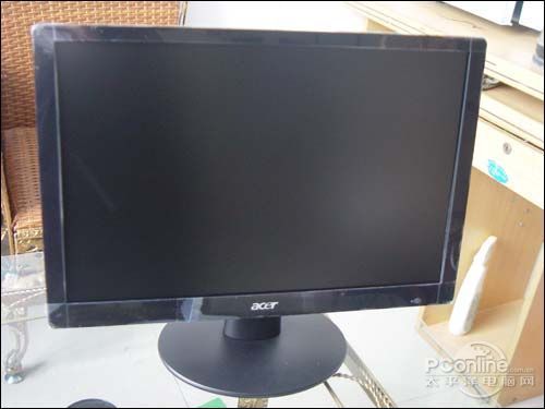 1�ڶԱȶ�LED���S190WLB�͵�ӰͨƱ