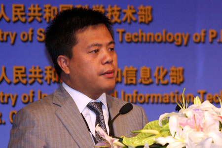科技时代_图文：盛大网络董事长兼首席执行官陈天桥演讲